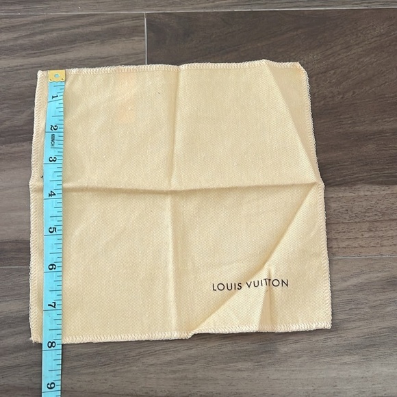 Louis Vuitton Dust  cloth - Picture 3 of 3